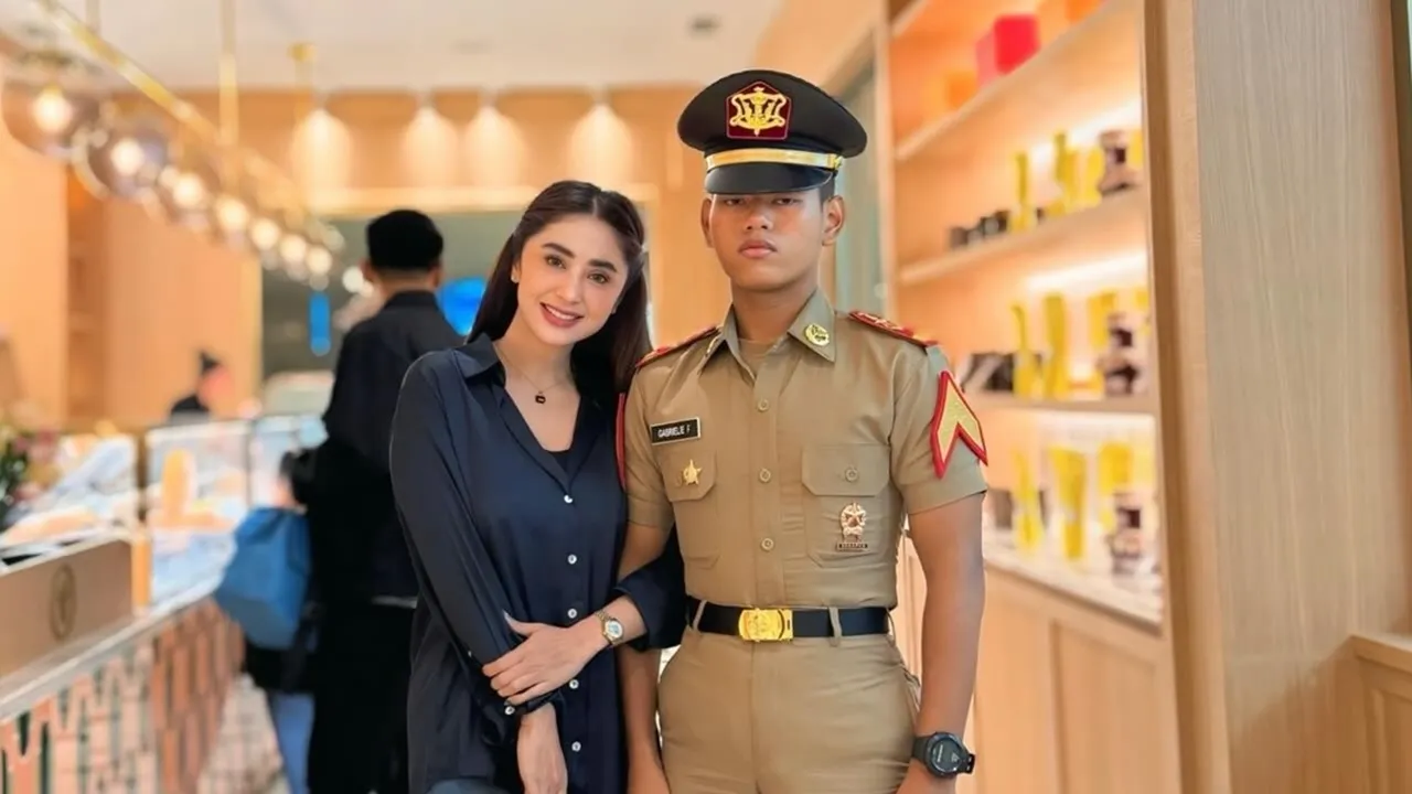 LDR dengan Anak, Begini Cara Dewi Perssik Lepas Rindu