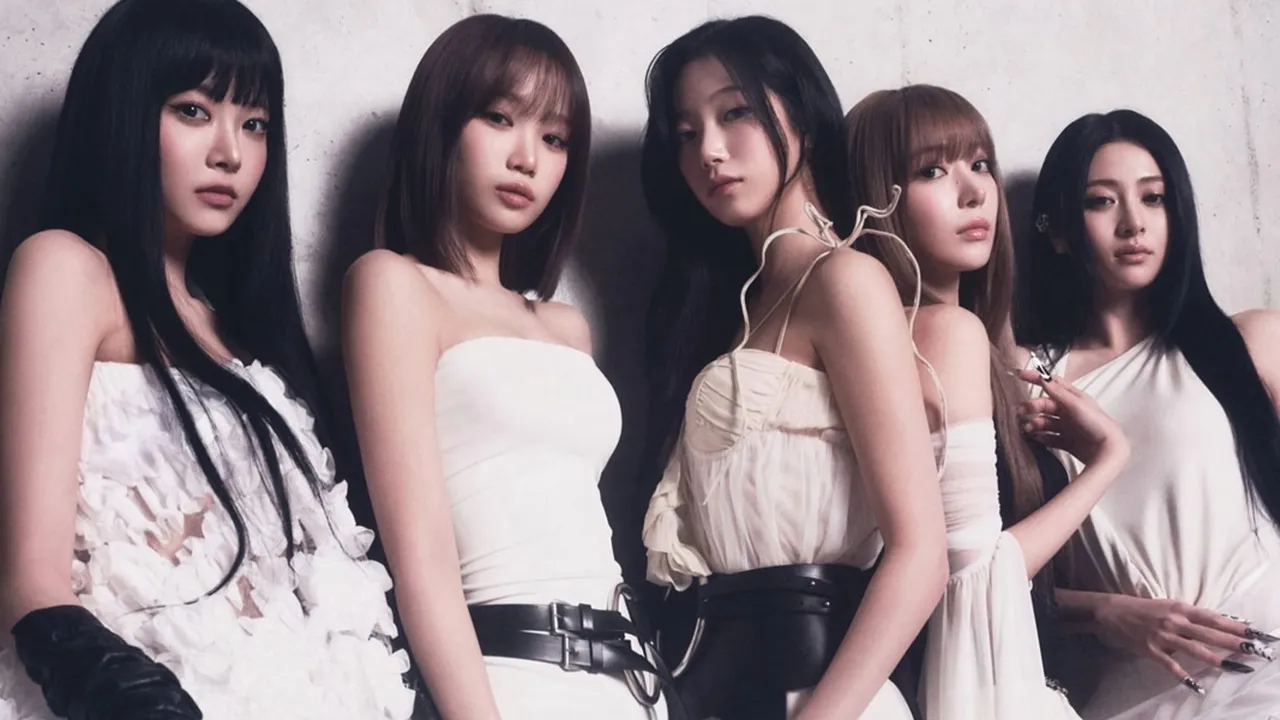 LE SSERAFIM Kembali dengan Comeback 'HOT' yang Penuh Sensualitas dalam MV Terbaru