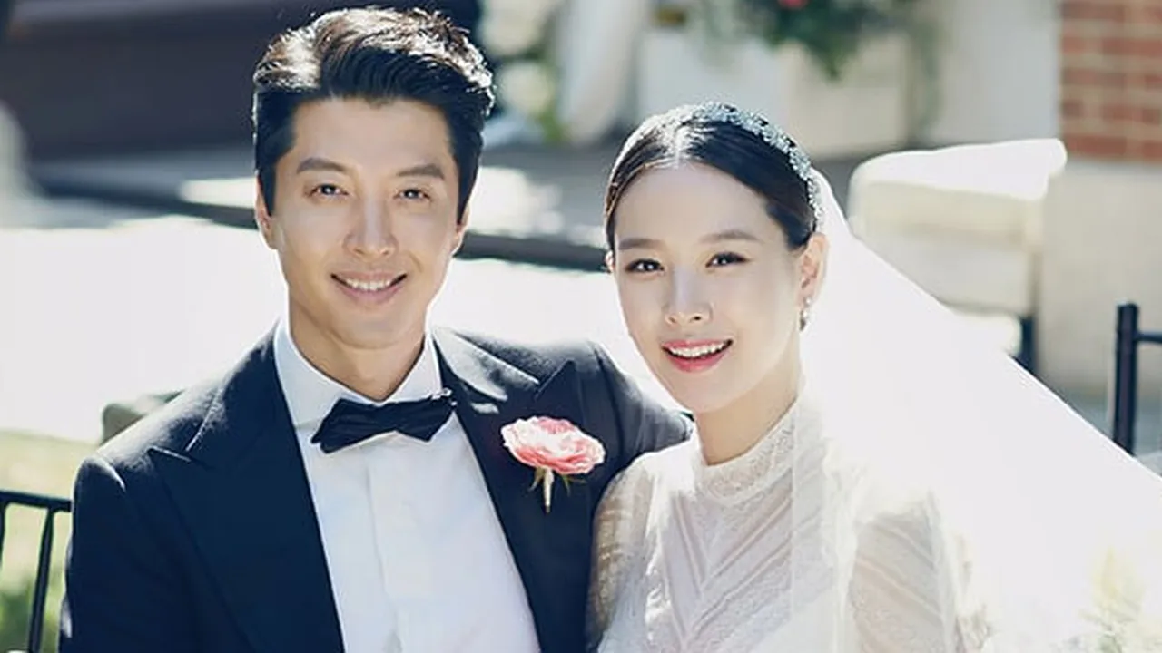 Lee Dong Gun - Jo Yoon Hee Ungkap Wajah Anak Untuk Pertama Kali, Cantik Menggemaskan