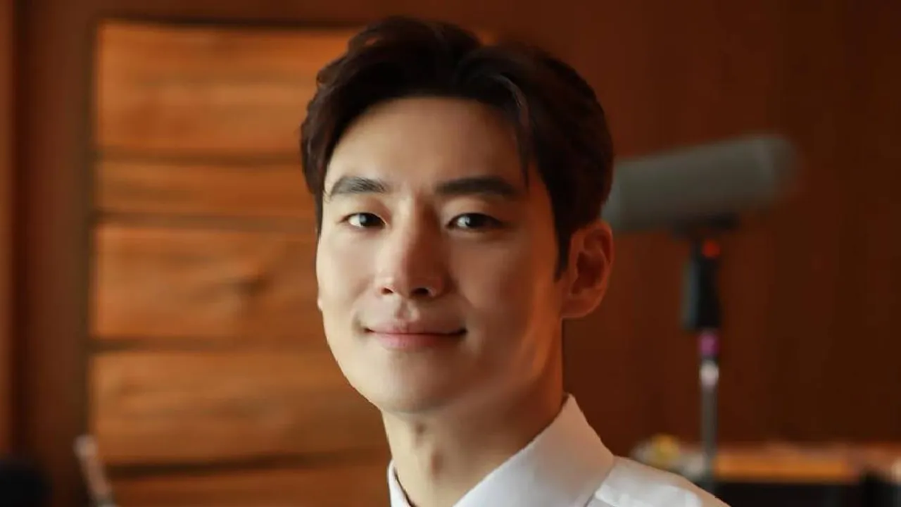 Lee Je Hoon Dikonfirmasi Main Drama Baru Bareng Ha Young, Genre Apa?