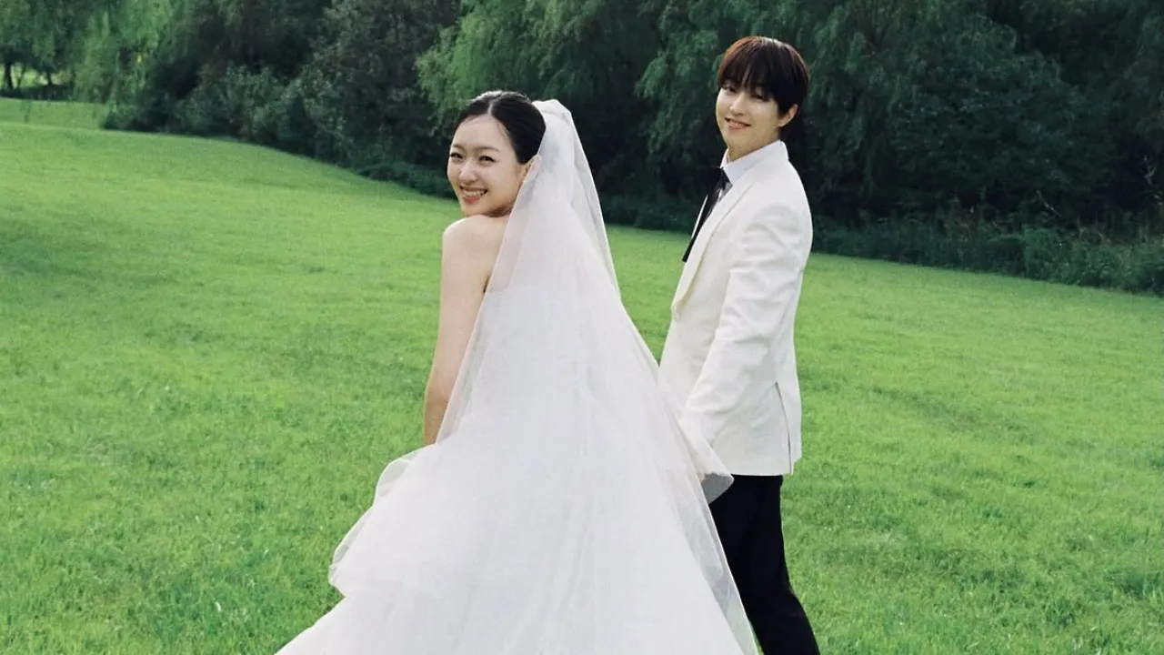 Lee You Jin Akan Menikah Bulan November, Umumkan Kehamilan Cha Gyeong Eun