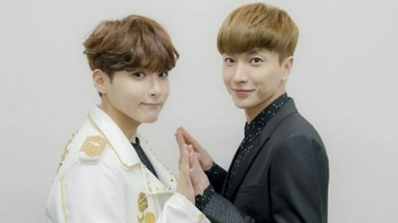 Leeteuk dan Ryeowook Super Junior Belanja di Mall Jakarta