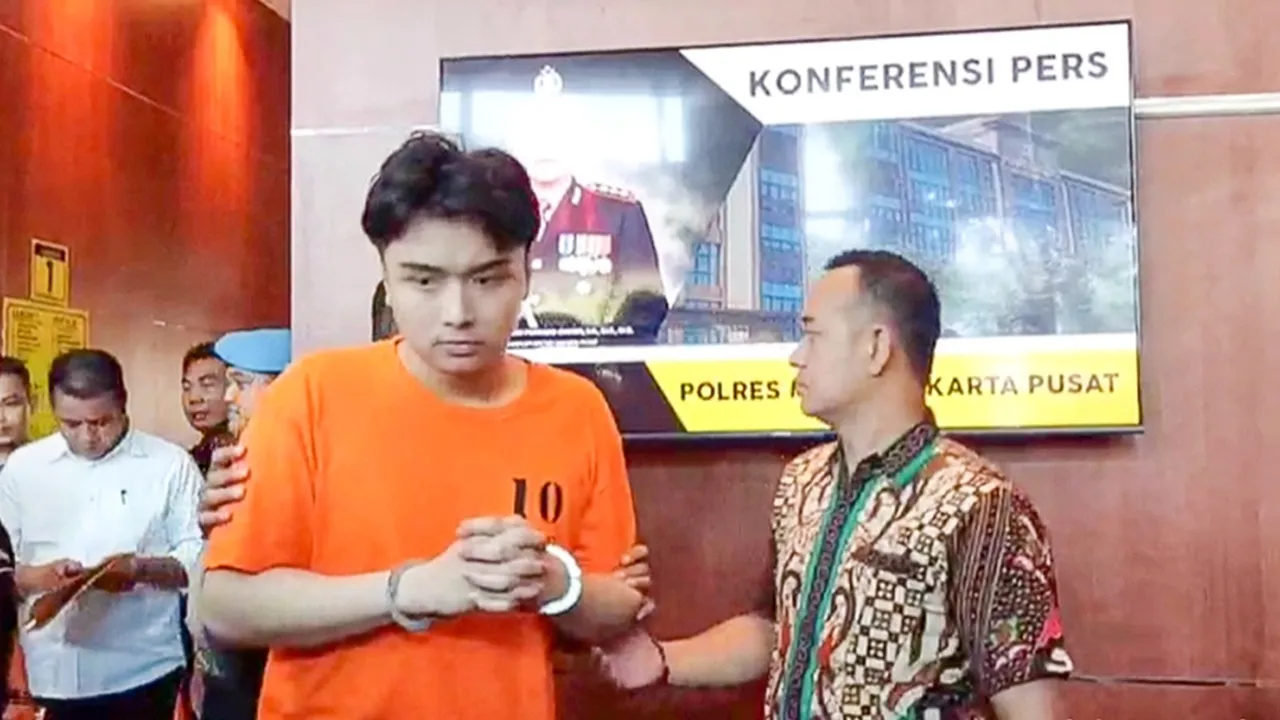 Leon Dozan Dituding Psikopat, Betharia Sonata: Anak Saya Baik