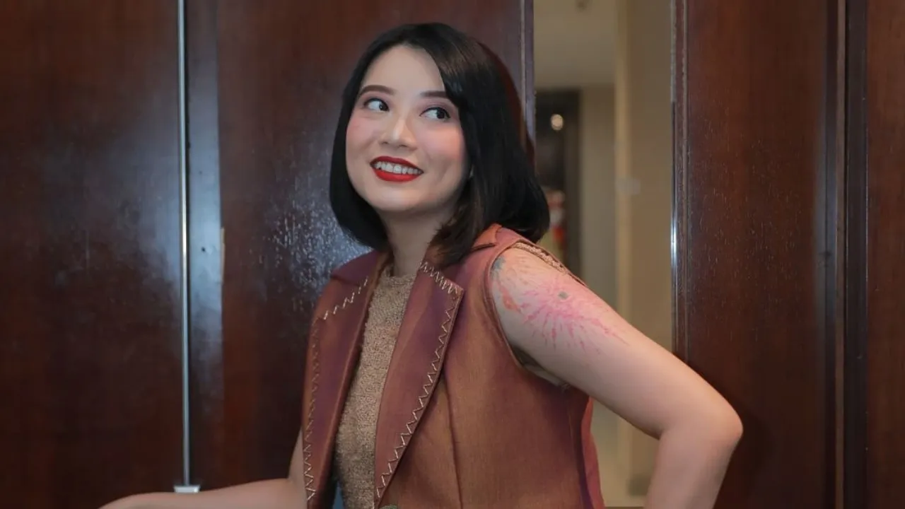 Leony Vitria Ungkap Momen Baru Sadar Terkenal Saat Kelas 4 SD Leony Vitria Ungkap Momen Baru Sadar Terkenal Saat Kelas 4 SD