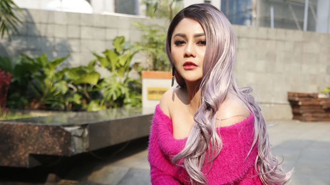 Lepas Status Janda, Jenita Janet Resmi Menikah dengan Pengusaha Ganteng Ini