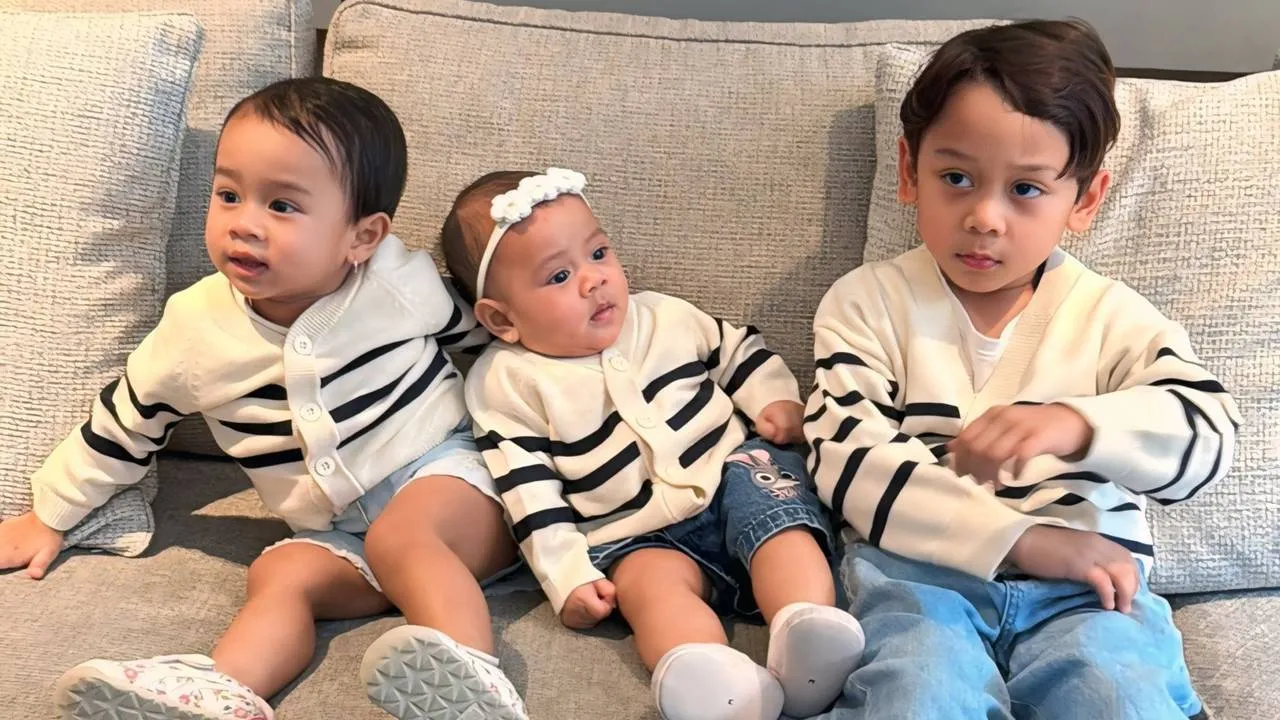 Lesti dan Rizky Billar Bawa Anak ke Malaysia, Kompak di Foto