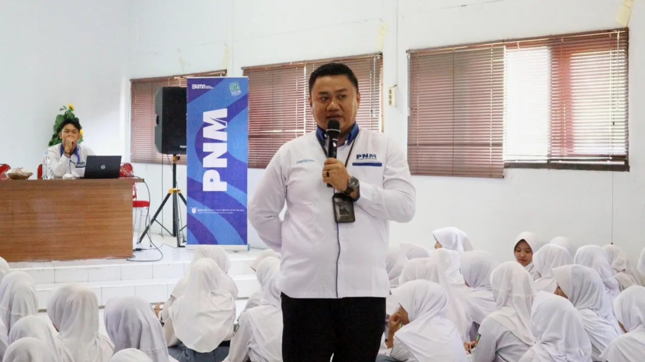 Lewat PNM Mengajar, 3.000 Siswa SMK di Seluruh Indonesia Terinspirasi Jadi Wirausaha Muda Lewat PNM Mengajar, 3.000 Siswa SMK di Seluruh Indonesia Terinspirasi Jadi Wirausaha Muda