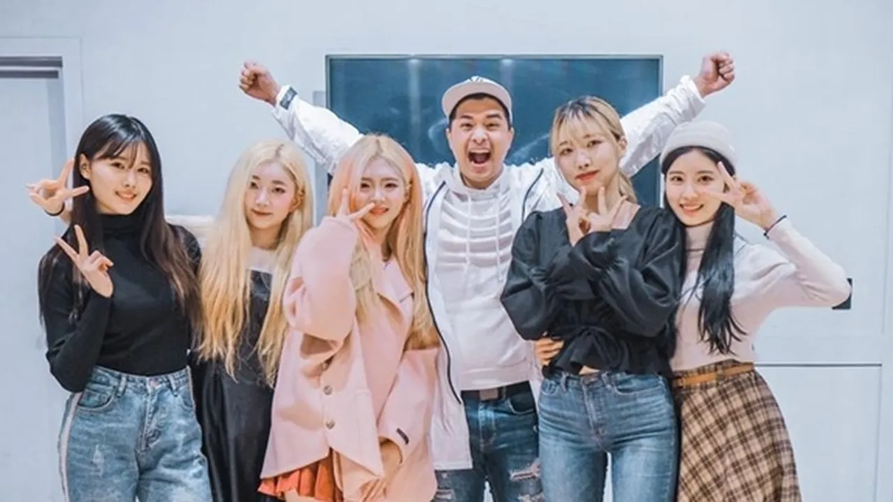 Lewat SA Itainment, Glenn Alinskie Resmi Mendebutkan Girl Group Baru Bernama 'CRAXY'