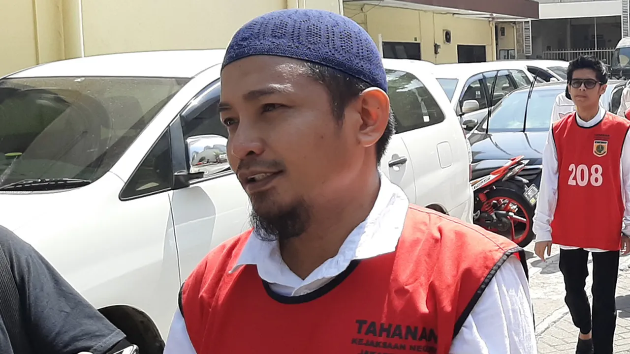 Lihat Kesetiaan Istri, Zul Zivilia Menangis