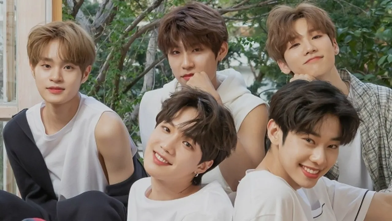 Lim Youngmin Hengkang Dari AB6IX, Begini Penjelasan Agensi Terkait Masa Depan Grup