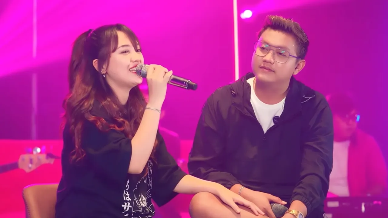 Lirik & Chord 'Tak Tunggu Balimu' Berserta Arti Bahasa Indonesia, Denny Caknan Feat Happy Asmara Lirik & Chord 'Tak Tunggu Balimu' Berserta Arti Bahasa Indonesia, Denny Caknan Feat Happy Asmara