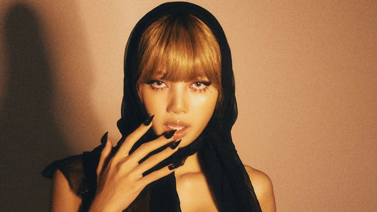 Lisa BLACKPINK Buat Sejarah di Oscars 2025, Tampil Memukau di Karpet Merah dan Panggung Lisa BLACKPINK Buat Sejarah di Oscars 2025, Tampil Memukau di Karpet Merah dan Panggung