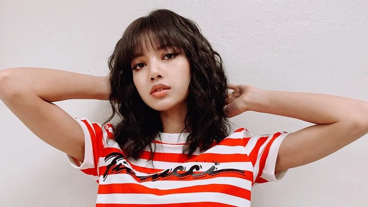 Lisa BLACKPINK Kembali Pecahkan Rekor Instagram dengan Unggahan Ini!