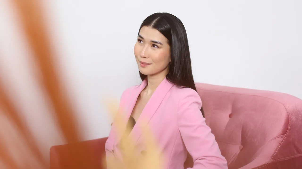 'Love Me Back', Langkah Maju Christie dalam Bermusik