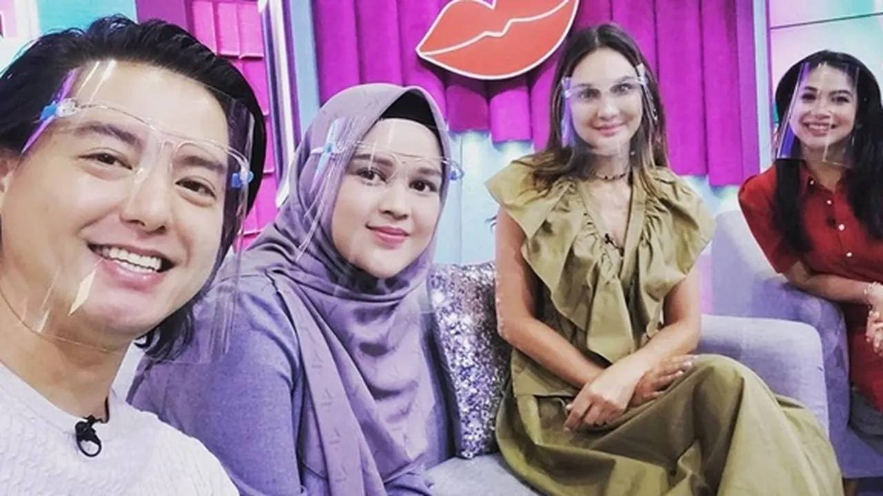Luna Maya dan Ariel Didoakan Balikan, Roger Danuarta: Nggak Ada yang Nggak Mungkin Luna Maya dan Ariel Didoakan Balikan, Roger Danuarta: Nggak Ada yang Nggak Mungkin