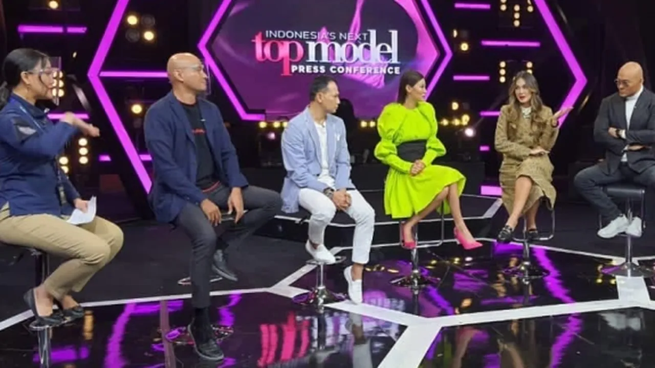 Luna Maya dan Deddy Corbuzier Jadi Juri di Ajang Indonesia’s Next Top Model 2020