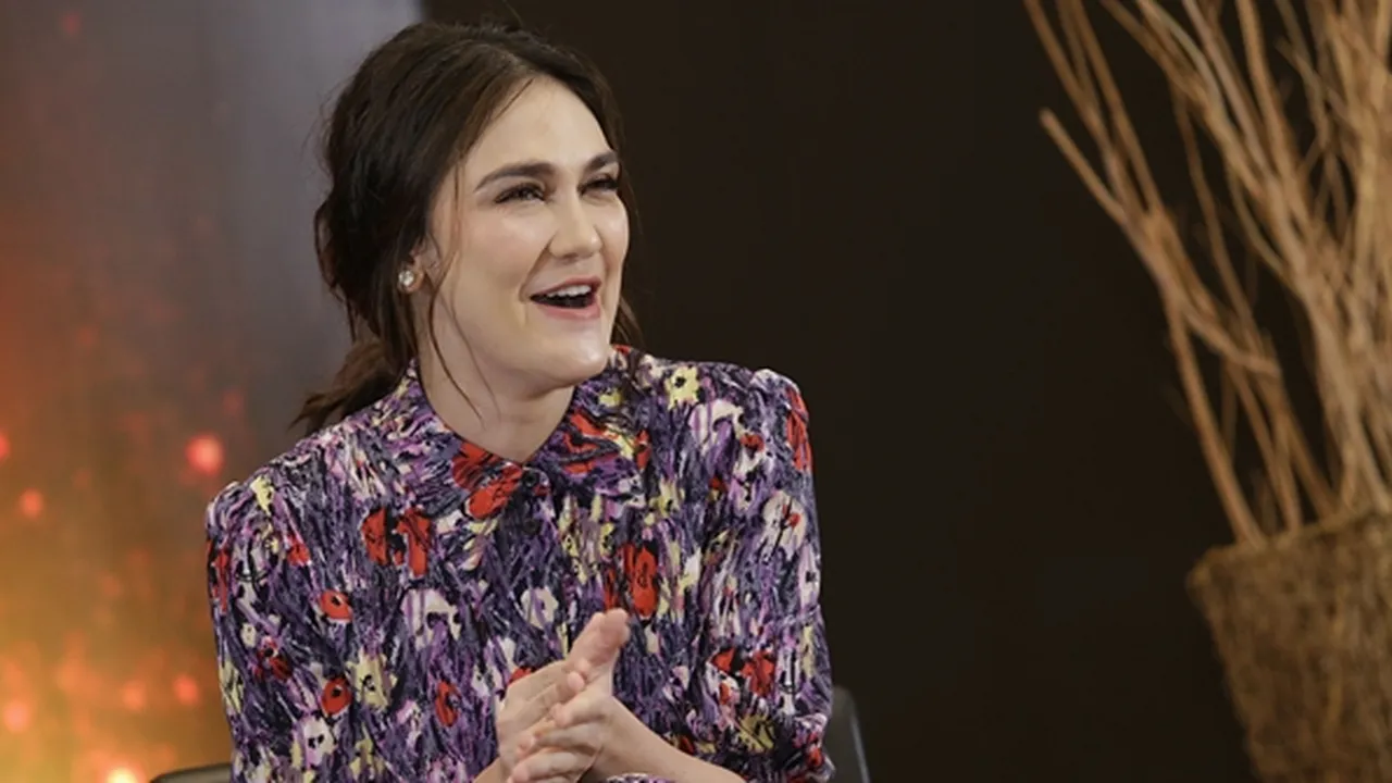 Luna Maya Males Ngomongin Ariel NOAH, Lebih Bahagia Bahas RM BTS