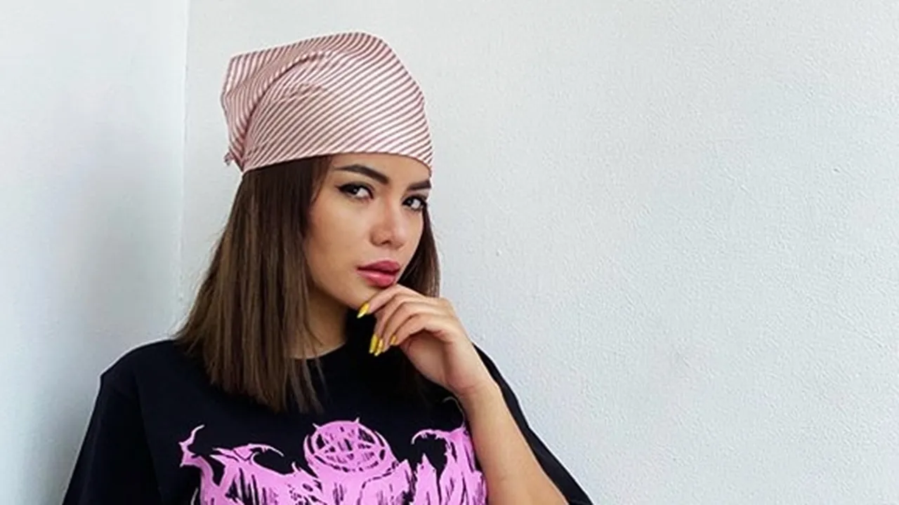 Lutfi Agizal Kirim DM Lewat Instagram, Dinar Candy: Kemarin Nyindir Sekarang Ngajak Collab, Mabuk Ya? Lutfi Agizal Kirim DM Lewat Instagram, Dinar Candy: Kemarin Nyindir Sekarang Ngajak Collab, Mabuk Ya?