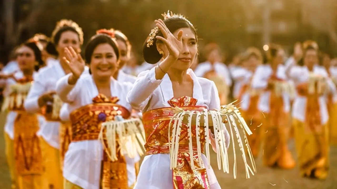 Macam-macam Tarian Daerah Beserta Asal dan Penjelasannya