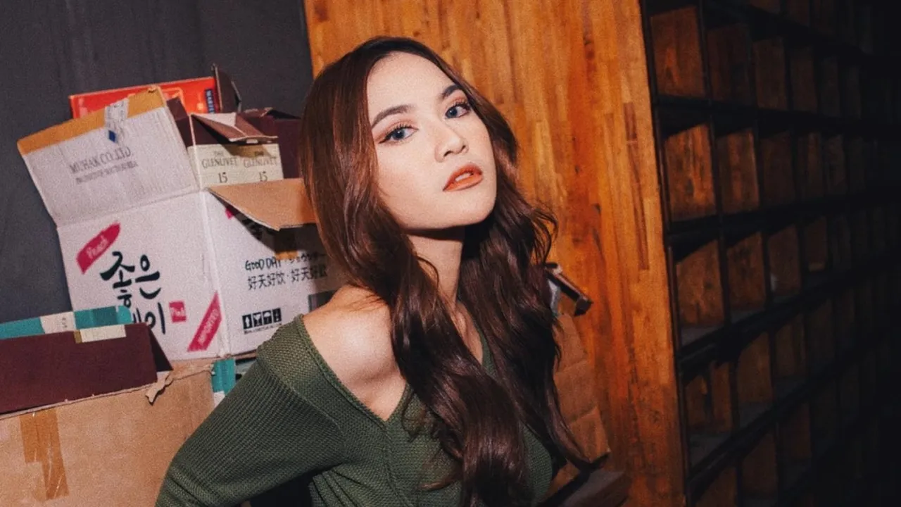 Mahalini Hadirkan Sebuah Mahakarya Lewat Album Debut 'FABULA' di Awal Tahun 2023