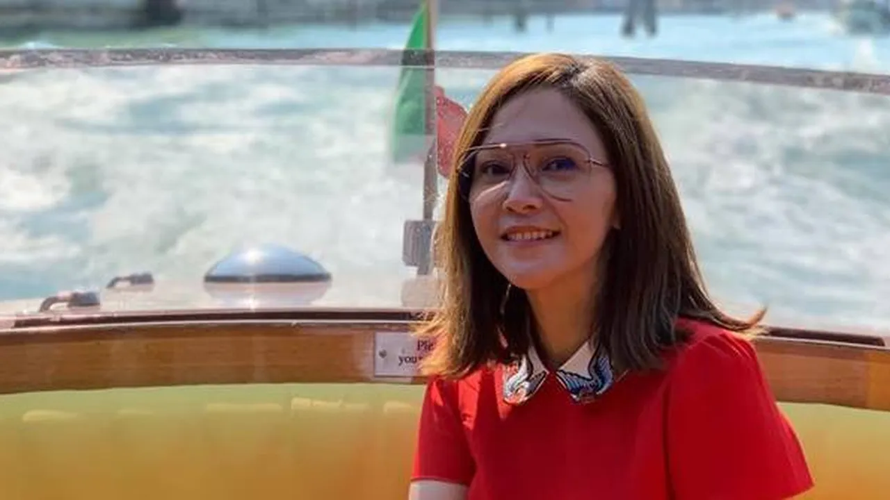 Maia Estianty Tulis Kata Pamer, Sandra Dewi Ikut Berikan Komentar Maia Estianty Tulis Kata Pamer, Sandra Dewi Ikut Berikan Komentar