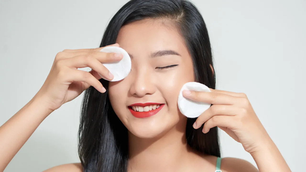 Makeup Bersih Wajah Glowing Check! Sudah Ikutan Beauty Challenge dari Para Influencer Ini?