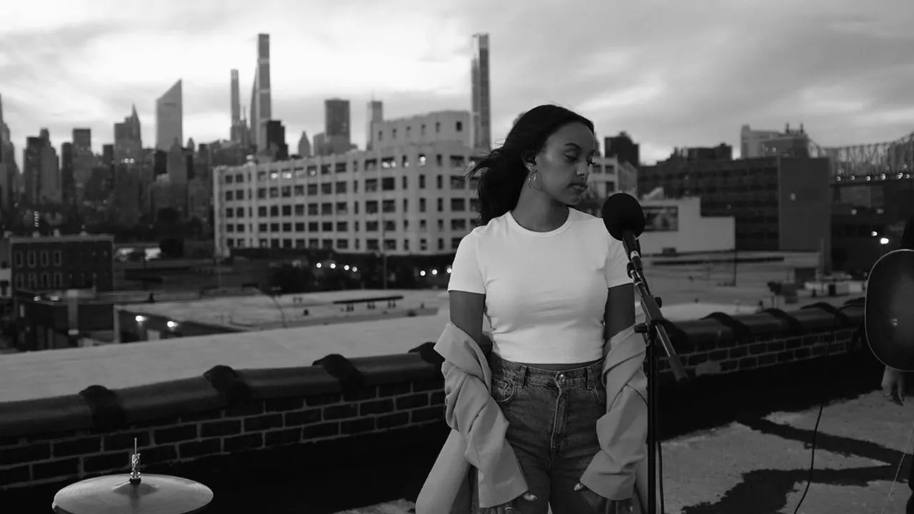 Makna Lagu Dendalions - Ruth B yang Gambarkan Perasaan Cinta Mendalam, Lengkap dengan Liriknya
