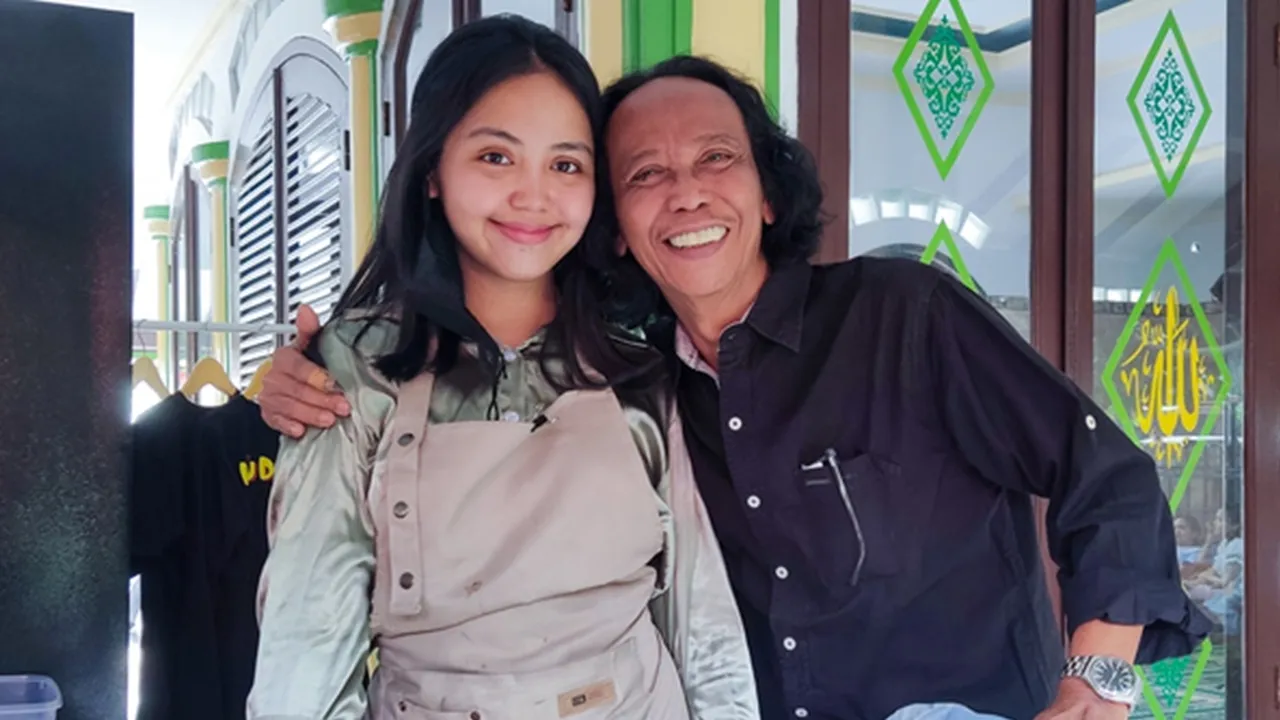Mandra Ungkap Perannya Sebagai Ayah: Tetap Dekat Meski Sibuk