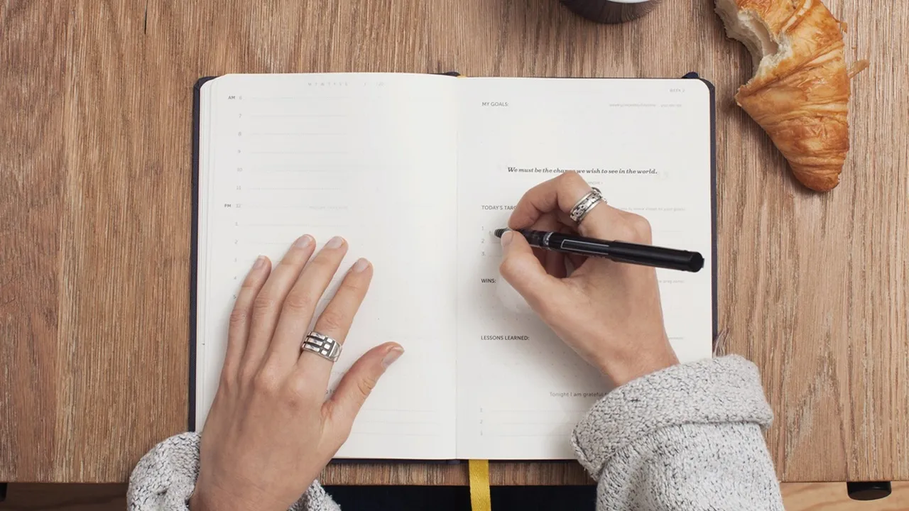 Manfaat Buku Agenda untuk Mengatur Jadwal Kegiatan, Ketahui Tips Sebelum Membeli dan saat Menulis