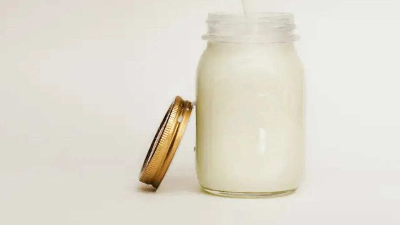 Manfaat Susu Kunyit untuk Menjaga Kolesterol dan Mendukung Kesehatan Tubuh yang Optimal