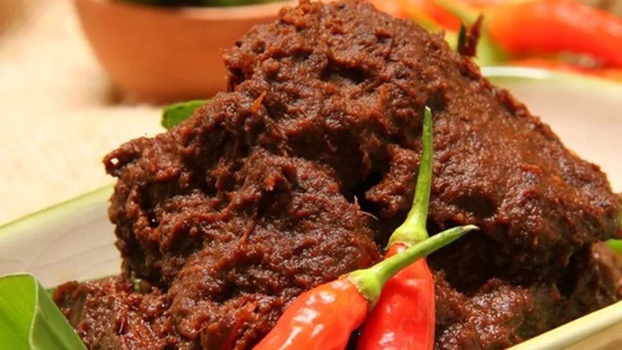 Masuk Daftar Makanan Terenak Dunia, Ini Resep Rendang Padang yang Bisa Jadi Menu Berbuka Puasa