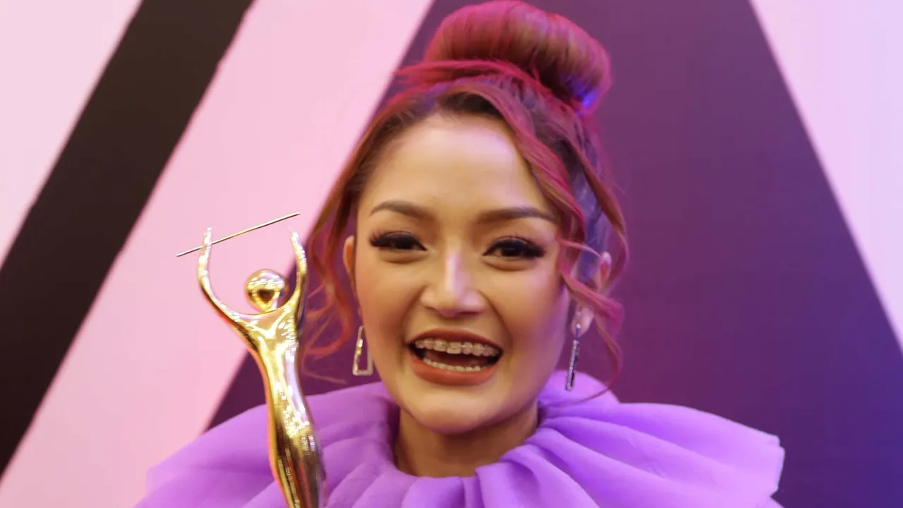 Masuki Pergantian Tahun, Ini Harapan Siti Badriah di 2020