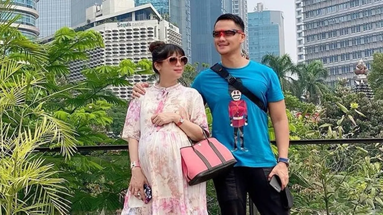 Maternity Shoot, Choky Sitohang Tak Sabar Sambut Calon Anak ke-3