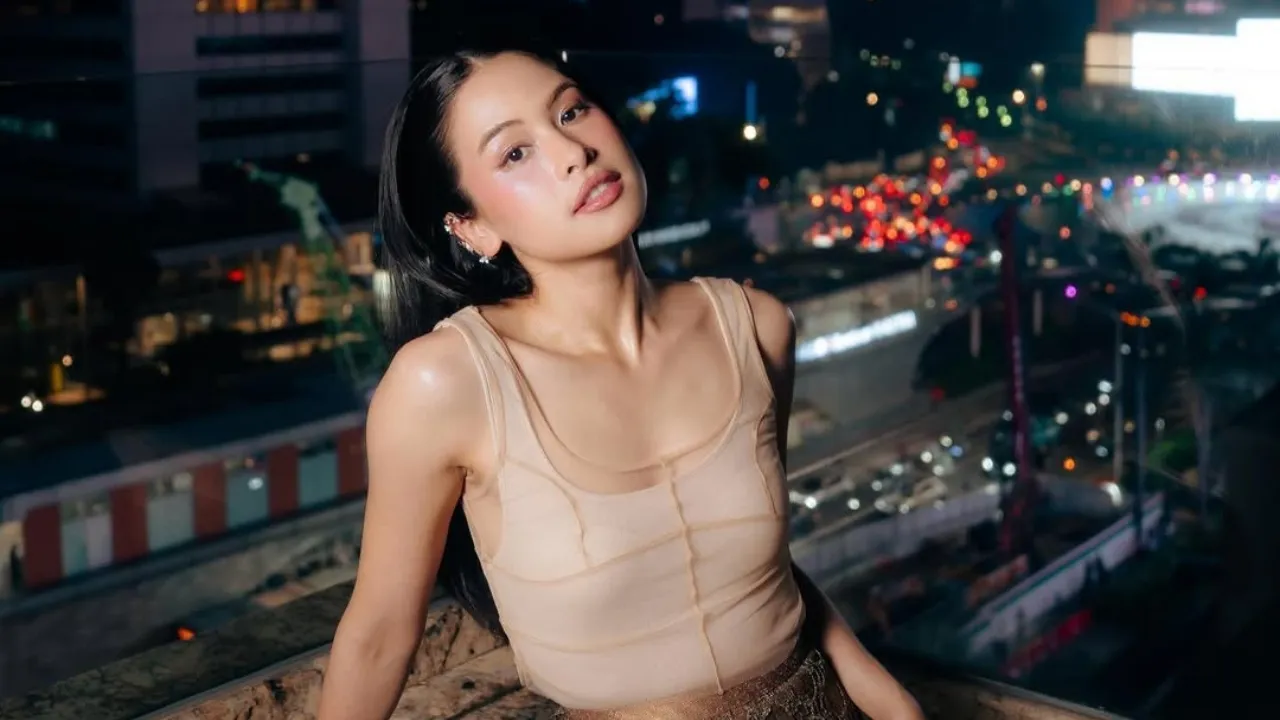 Maudy Ayunda Hamil, Bagikan USG dan Baby Bump 7 Bulan Maudy Ayunda Hamil, Bagikan USG dan Baby Bump 7 Bulan
