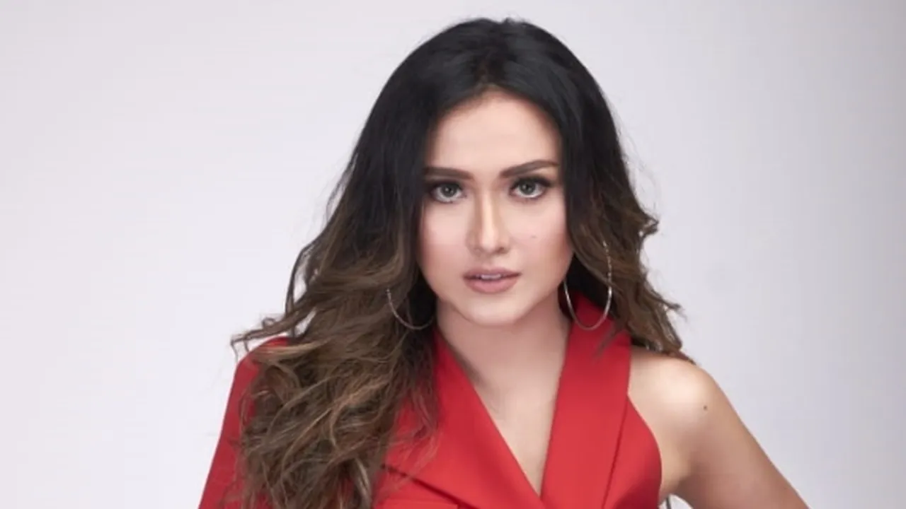 Meggy Diaz Jatuh Cinta Pada Single Terbarunya yang Bertajuk 'Goodbye', Yakin Bisa Booming