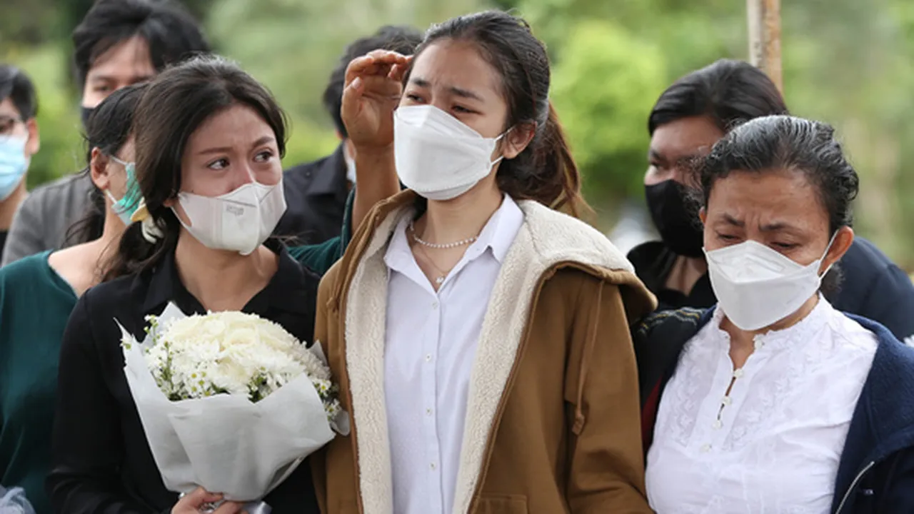 Melisha Sidabutar Meninggal Dunia, Melitha Sang Kembaran: Dia Role Model Aku