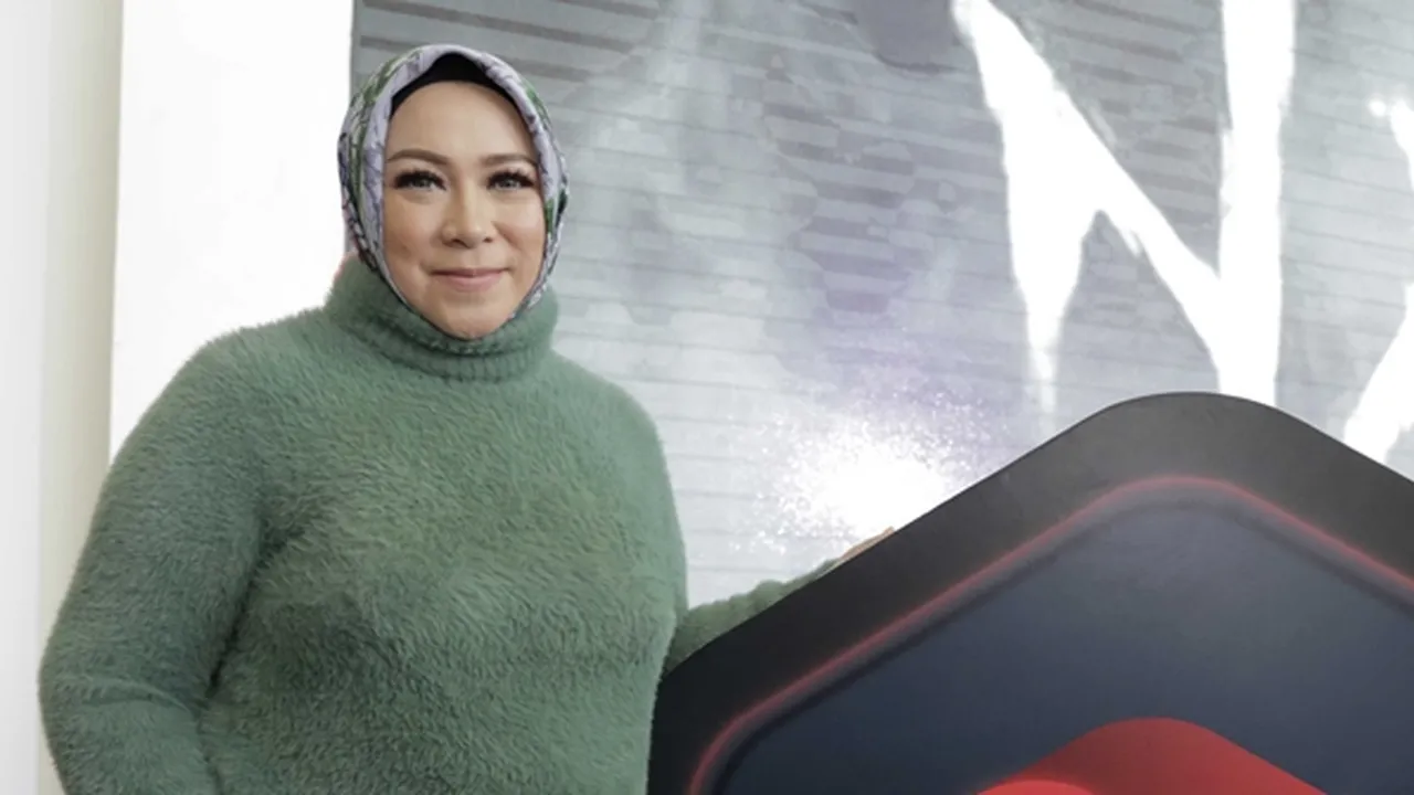 Melly Goeslaw Berang Dirinya Ditiru dalam Pesta Halloween, Anggap Sebagai Bully Melly Goeslaw Berang Dirinya Ditiru dalam Pesta Halloween, Anggap Sebagai Bully