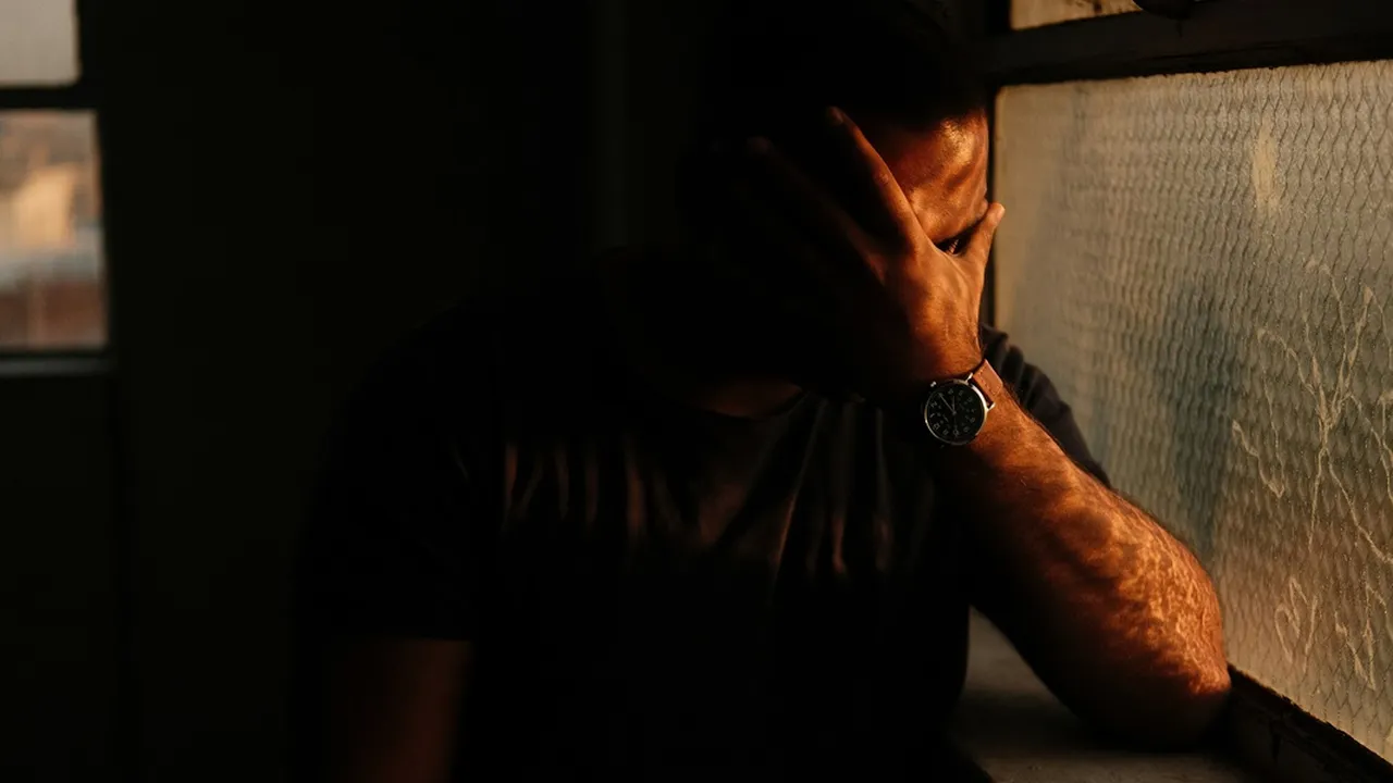 Memahami Arti Kata Introvert, Pahami Juga Ciri-Ciri - Kelebihan dan Kekurangannya