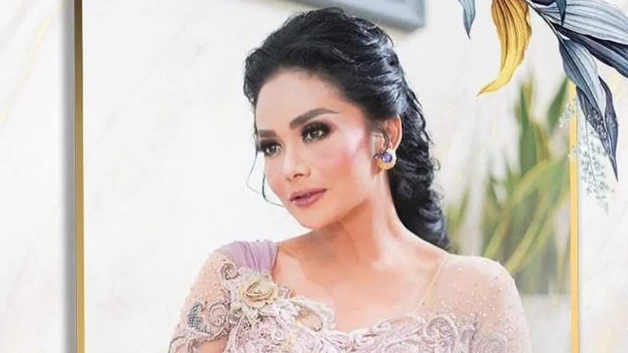 Menangis di Pengajian Aurel Hermansyah, Krisdayanti Ungkap Perasaannya Menangis di Pengajian Aurel Hermansyah, Krisdayanti Ungkap Perasaannya