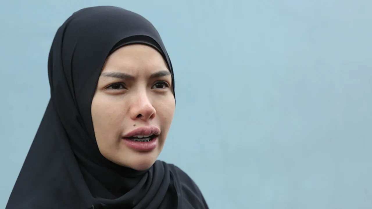 Mendadak Sakit, Nikita Mirzani Batal Hadiri Pemeriksaan