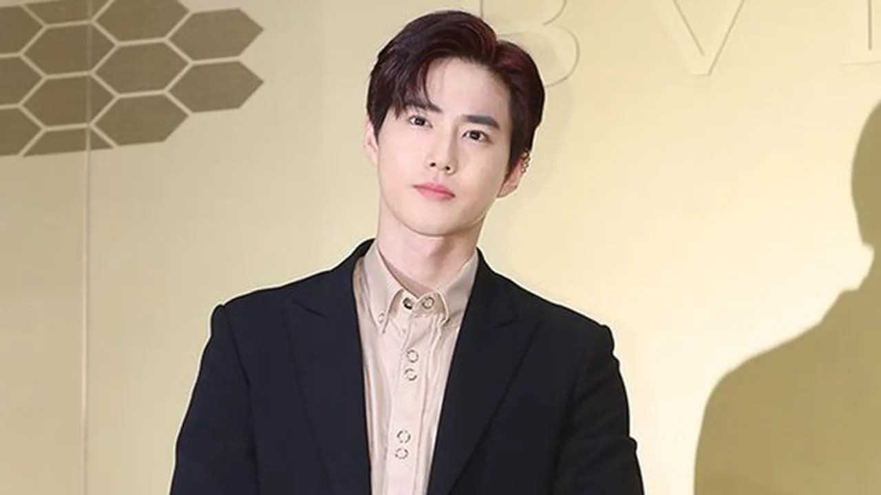 Menduga Suho EXO Resah Saat Prescon, Fans Khawatir dengan Kondisi Mentalnya Menduga Suho EXO Resah Saat Prescon, Fans Khawatir dengan Kondisi Mentalnya