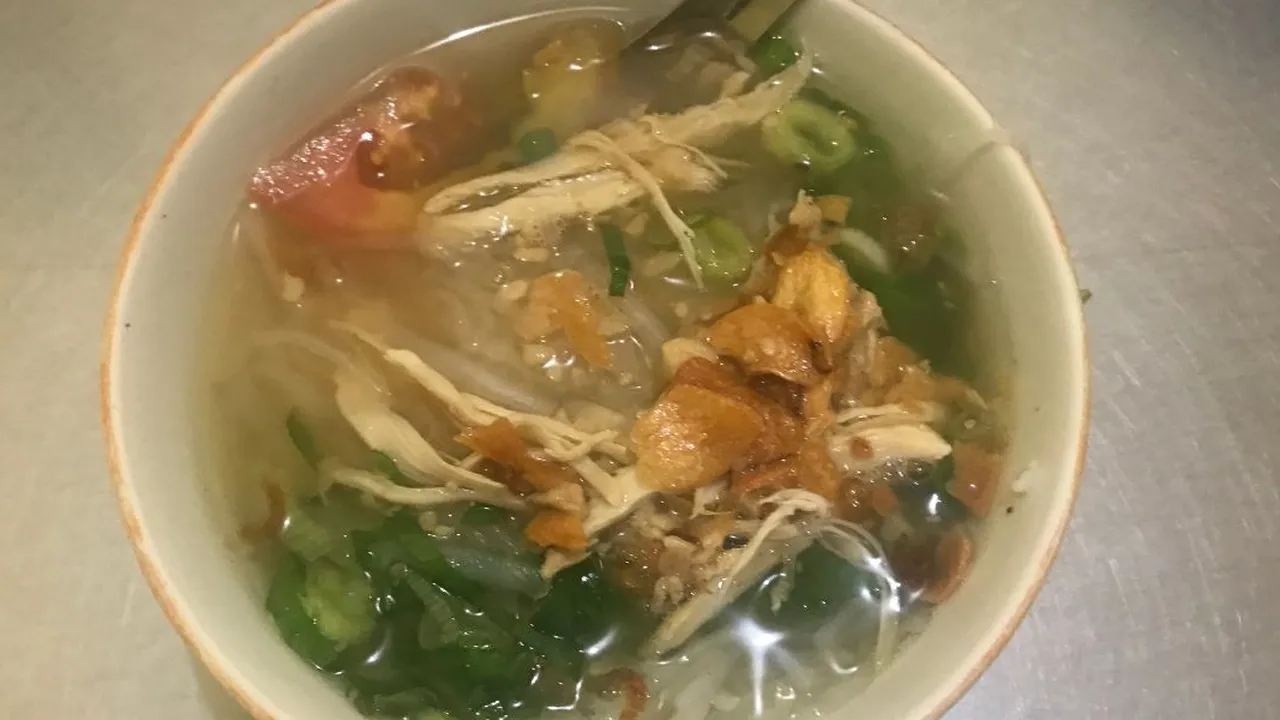 Menelusuri Keunikan Soto Semarang, Kuliner Legendaris yang Menggugah Selera!