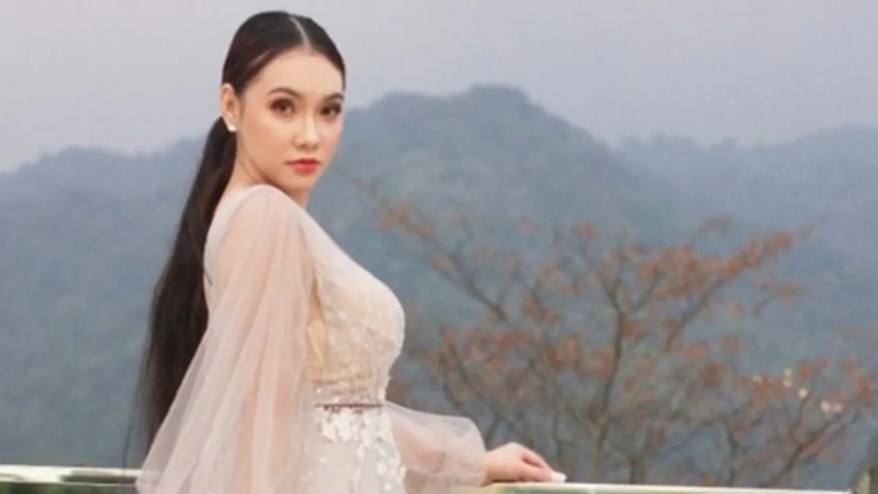 Menemui Cinta Terakhirnya, Puteri Juby Merasa Bahagia Sampai Tak Bisa Tidur Menemui Cinta Terakhirnya, Puteri Juby Merasa Bahagia Sampai Tak Bisa Tidur