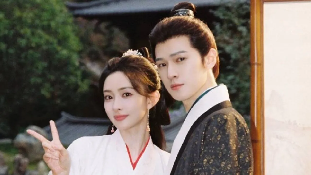 Meng Ziyi dan Li Yunrui Jadi Permanen Cast di Variety Show KEEP RUNNING, Bikin Fans Antusias