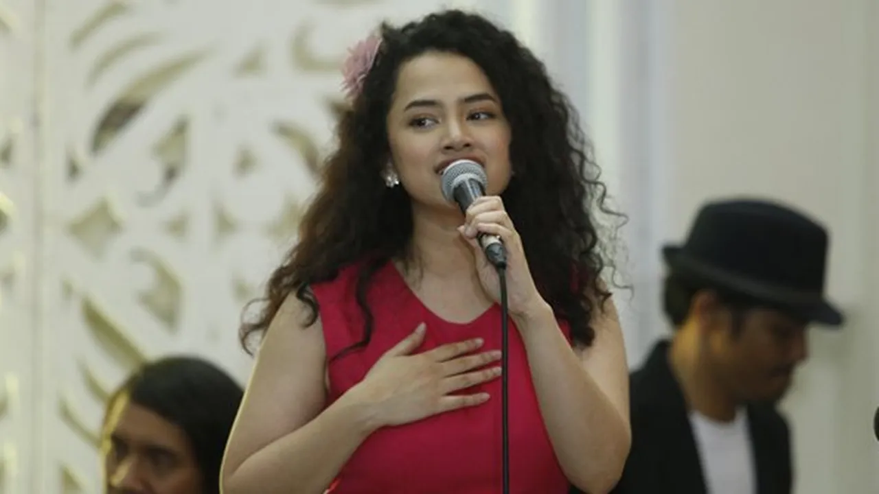 Mengaku Sudah Punya Kekasih, Wizzy Tak Takut Nikah Muda?