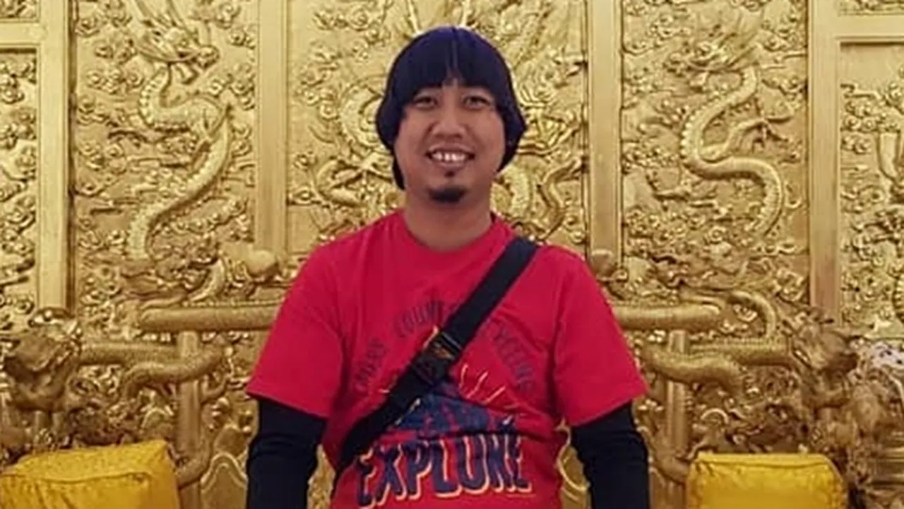 Mengaku Trauma, Ade Jigo Berusaha Kuat di Depan Anak-Anak