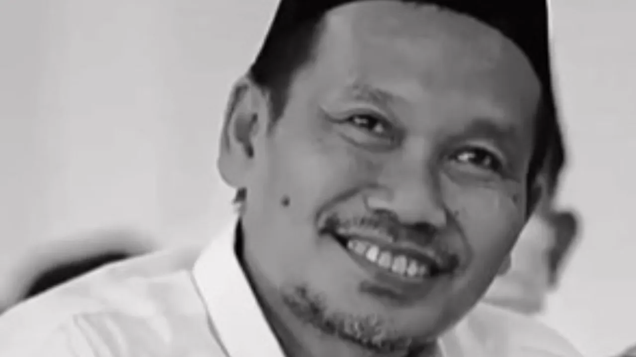 Mengenal Gus Baha, Ulama Tafsir dengan Dakwah Lembut dan Penuh Toleransi