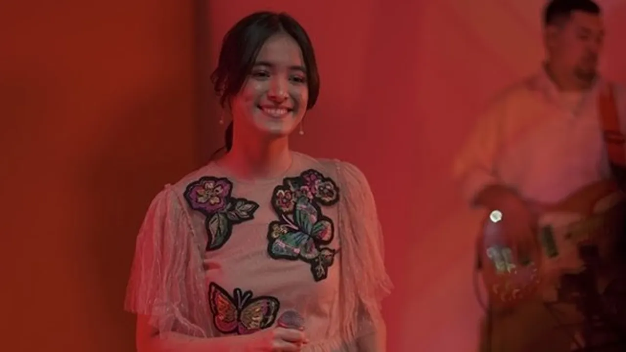 Menggalau Bersama Mawar de Jongh di Konser Virtual Ruang Rindu