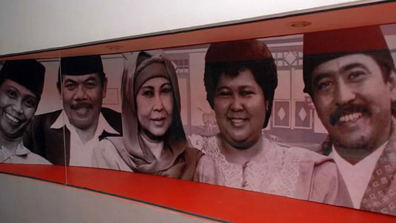 Mengintip Penampilan Pemain 'Si Doel Anak Sekolahan' Saat Ini Yuk Mengintip Penampilan Pemain 'Si Doel Anak Sekolahan' Saat Ini Yuk