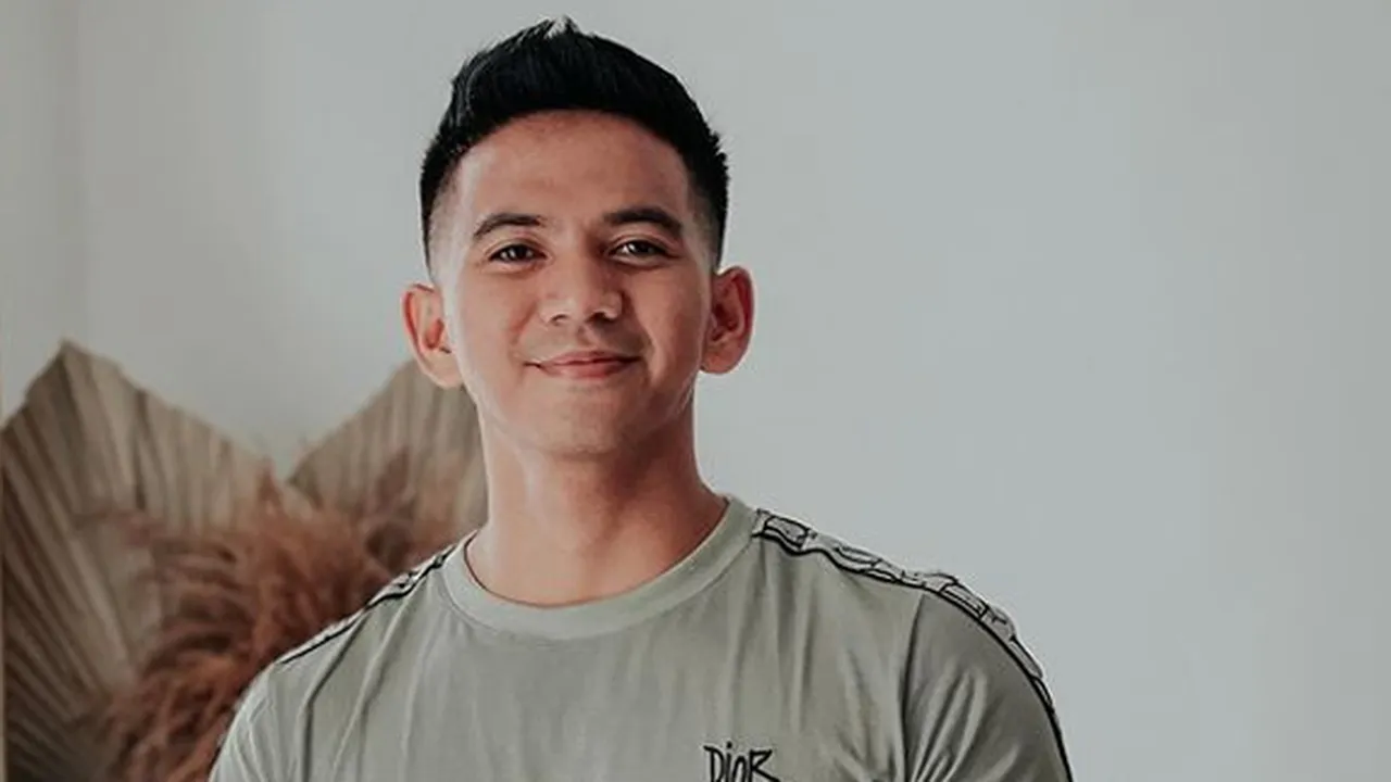 Menikah, Ridho 2R Minta Iis Dahlia Temani di Pelaminan